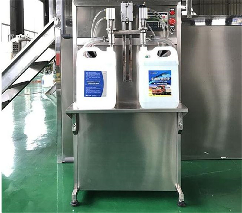 液力源車用尿素生產(chǎn)設備42.jpg